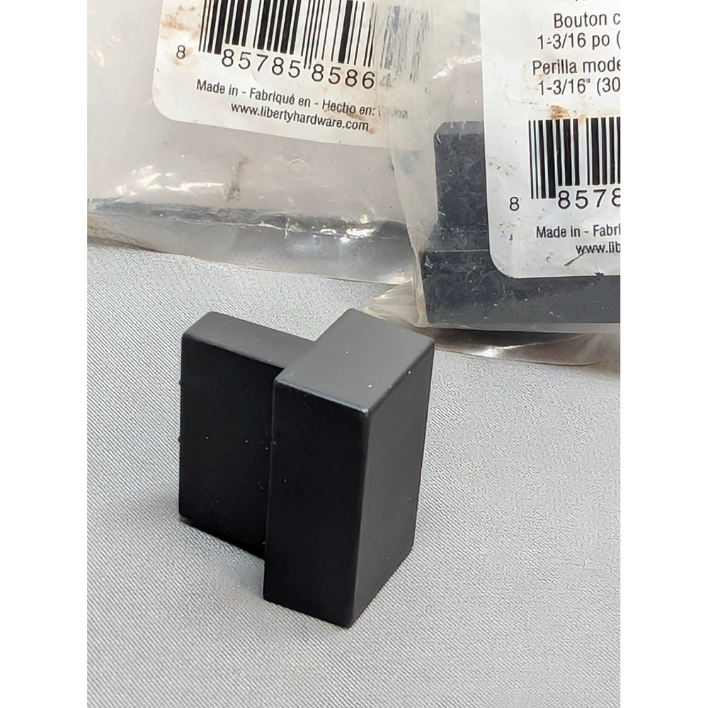 Set of 2 Brainerd Modern Column Matte Black Cabinet Knobs P43526W-FB-C